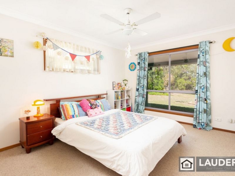 10 Myles Close, Old Bar NSW 2430