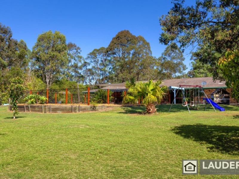 10 Myles Close, Old Bar NSW 2430