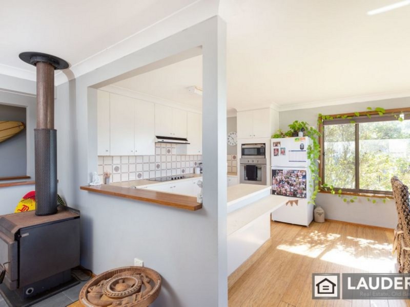 15 Pacific Parade, Old Bar NSW 2430