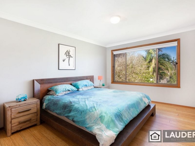 15 Pacific Parade, Old Bar NSW 2430