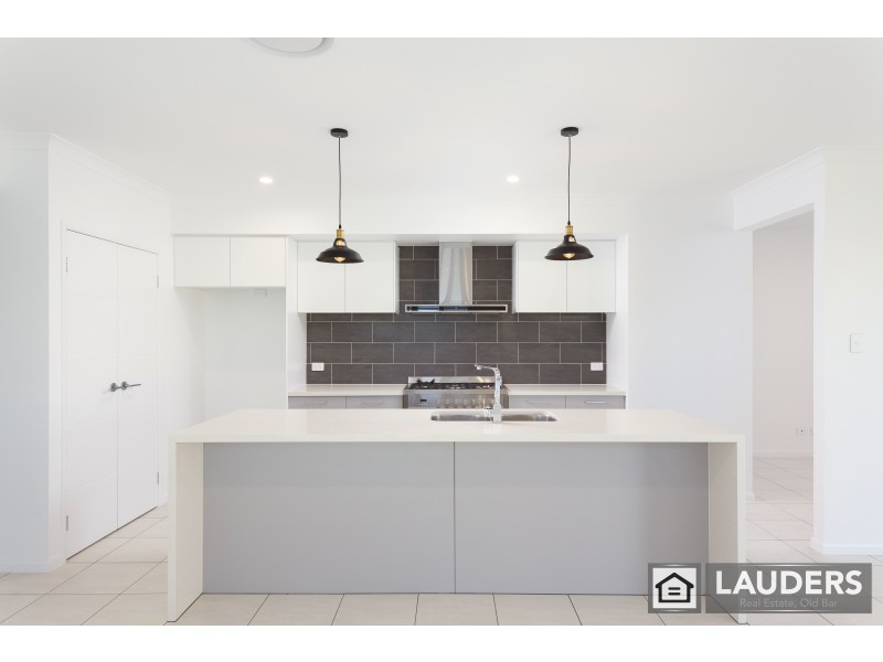 8 Viewmont Way, Old Bar NSW 2430