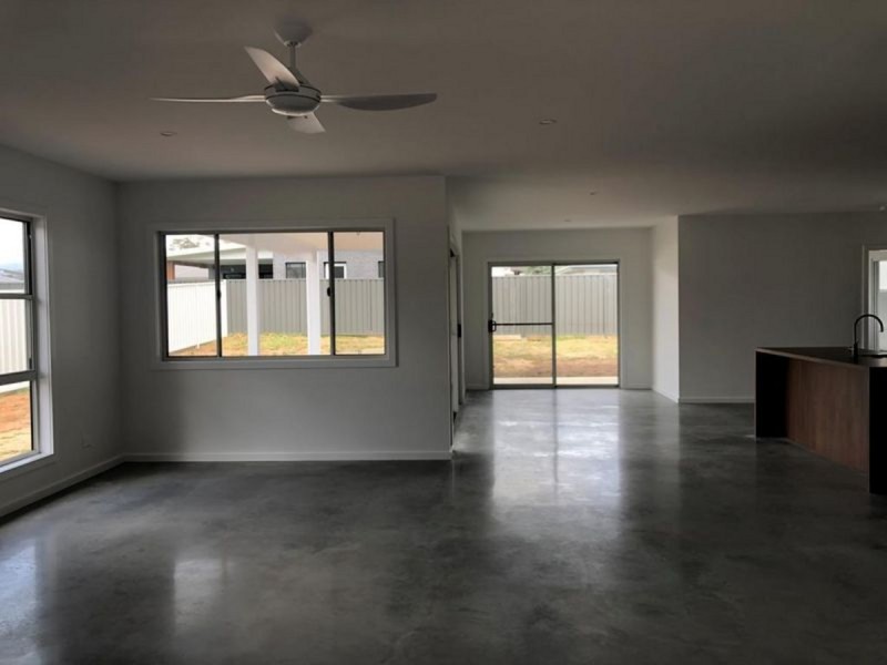 9 Alveena Court, Wallabi Point NSW 2430