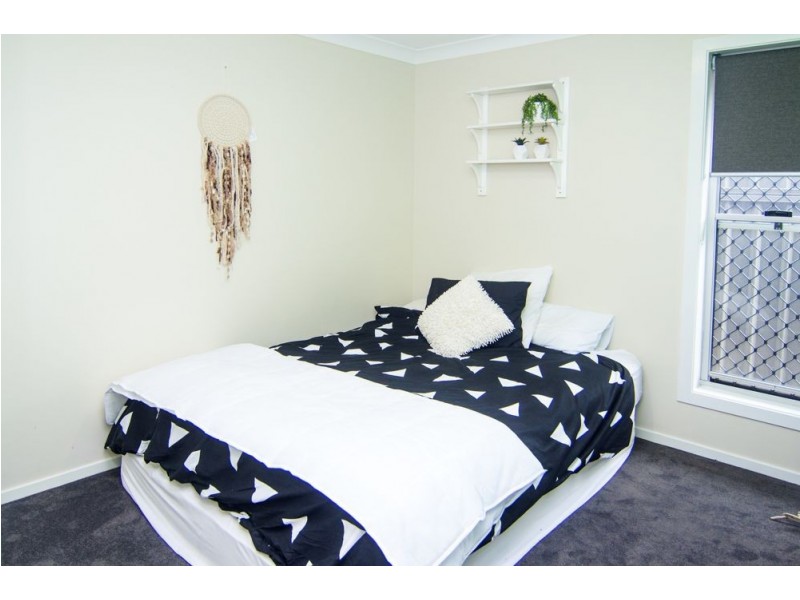 38 Ivy Crescent, Old Bar NSW 2430