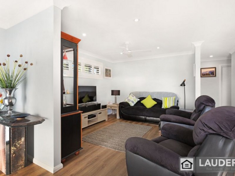 1/13 Yellowfin Avenue, Old Bar NSW 2430