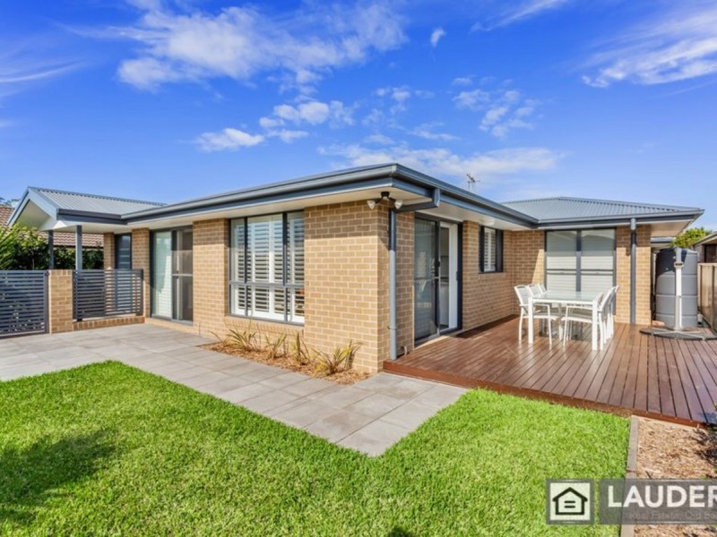 1/13 Yellowfin Avenue, Old Bar NSW 2430