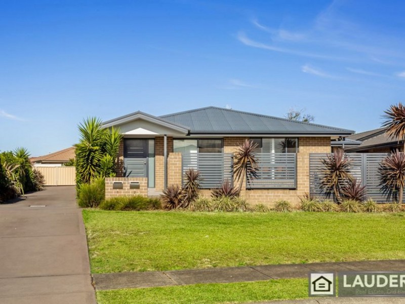 1/13 Yellowfin Avenue, Old Bar NSW 2430