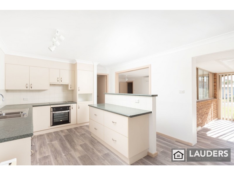 35 Carrabeen Drive, Old Bar NSW 2430