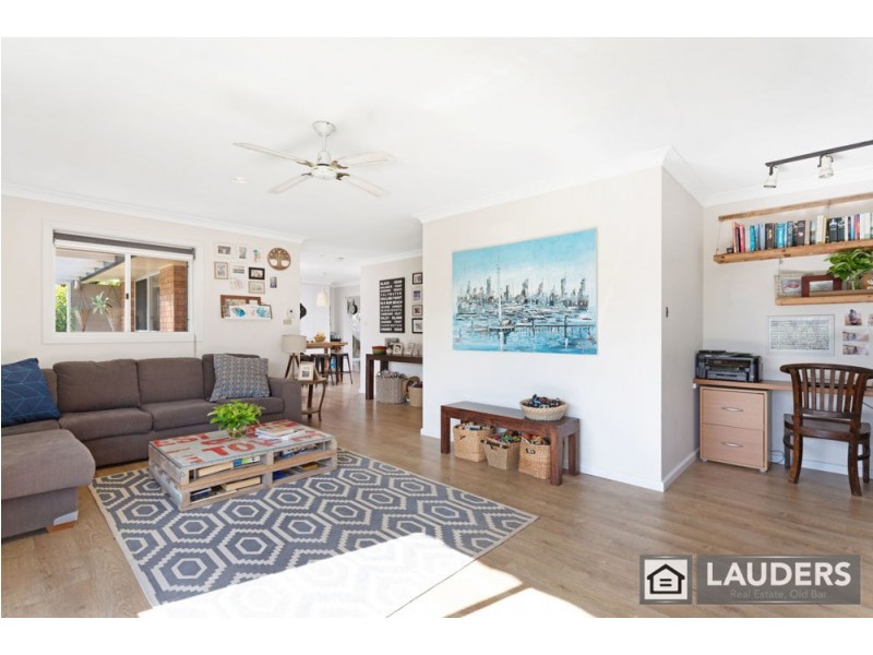 16 Hall Street, Old Bar NSW 2430