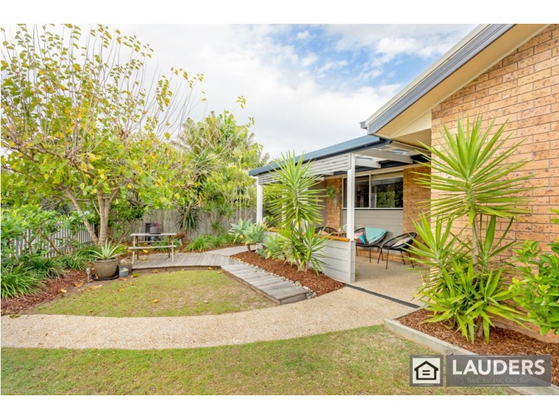 16 Hall Street, Old Bar NSW 2430