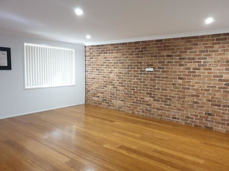 42 Carrabeen Drive, Old Bar NSW 2430