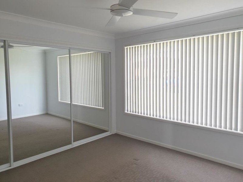 42 Carrabeen Drive, Old Bar NSW 2430