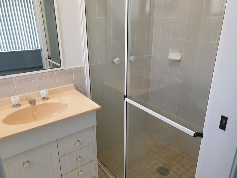 42 Carrabeen Drive, Old Bar NSW 2430