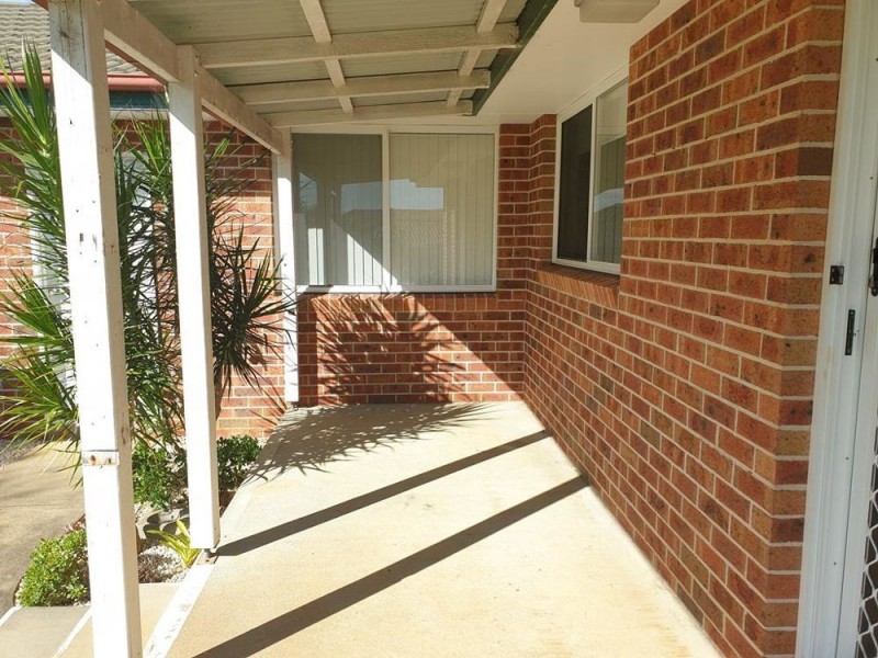 42 Carrabeen Drive, Old Bar NSW 2430