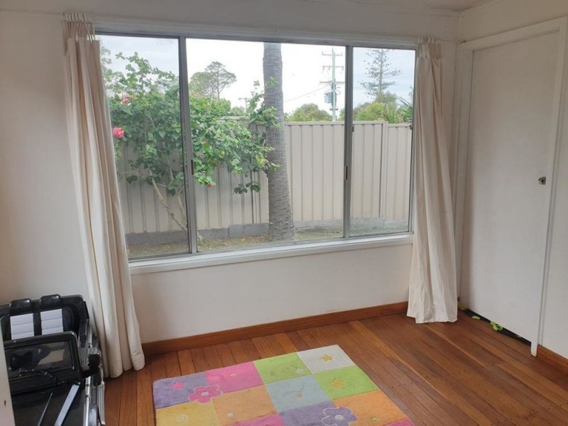 9 Connell Street, Old Bar NSW 2430