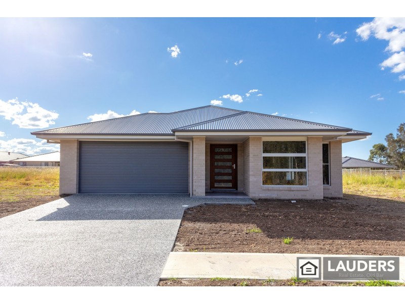 114 Albatross Way, Old Bar NSW 2430