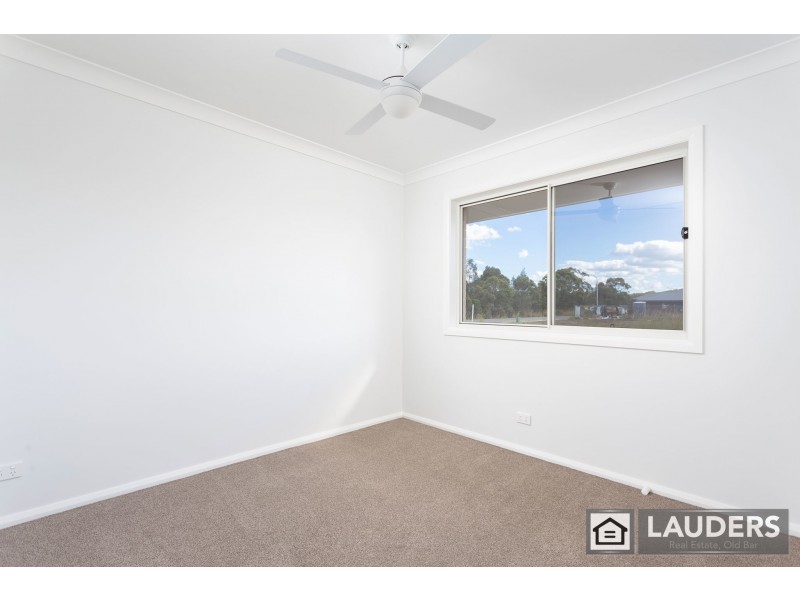 114 Albatross Way, Old Bar NSW 2430