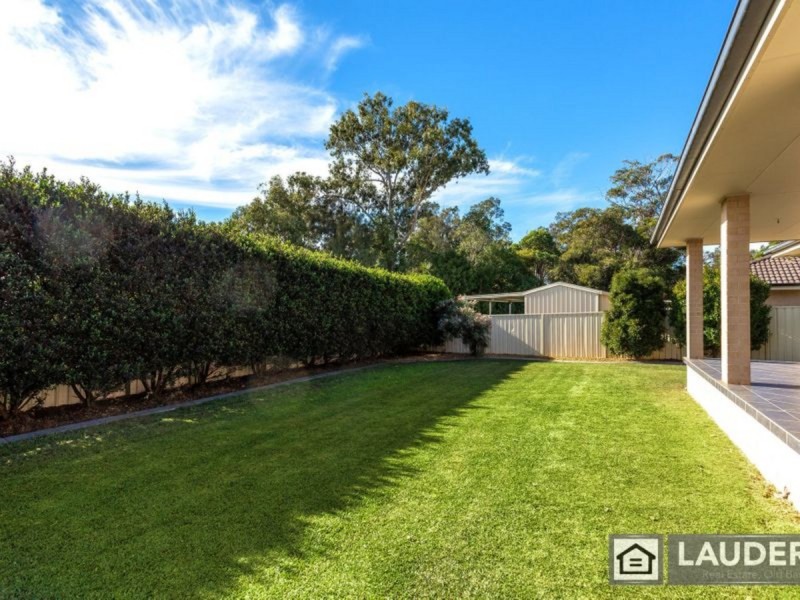 7 Ivy Crescent, Old Bar NSW 2430