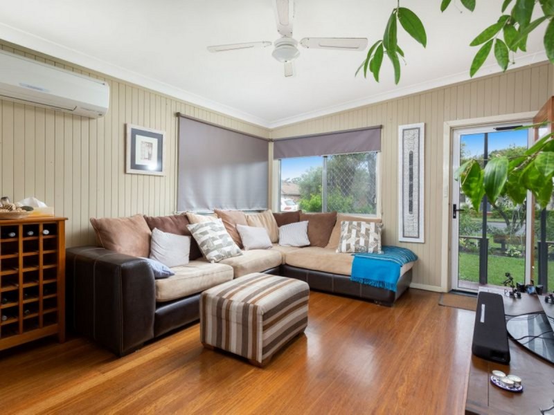 15 Richardson Street, Old Bar NSW 2430