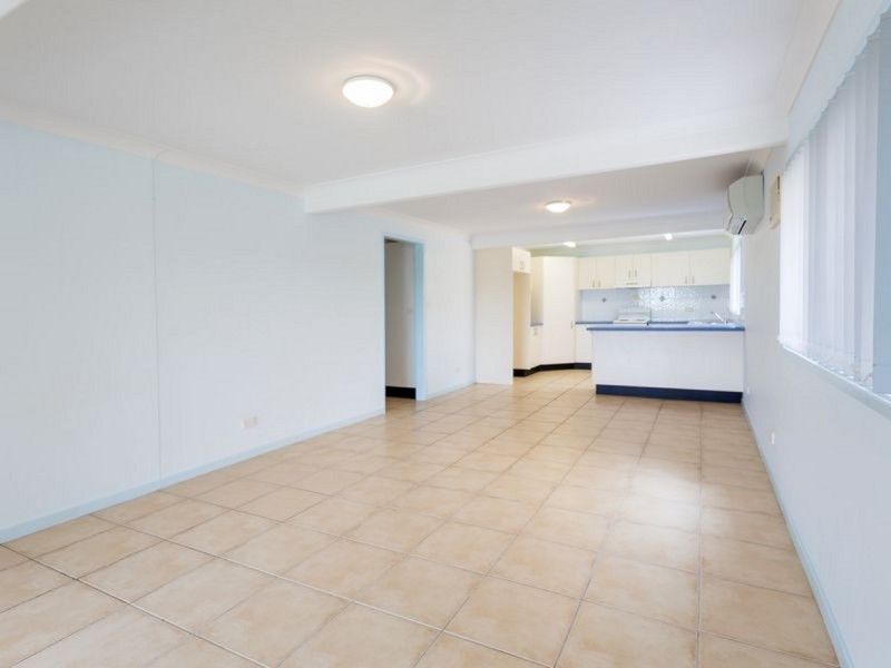 41B Pacific Parade, Old Bar NSW 2430