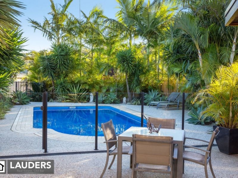 38 Bluehaven Drive, Old Bar NSW 2430