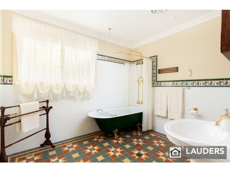 17 Chelmsbrook Drive, Rainbow Flat NSW 2430