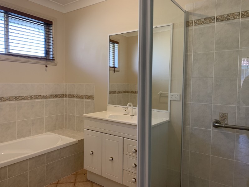 36 Medowie Road, Old Bar NSW 2430