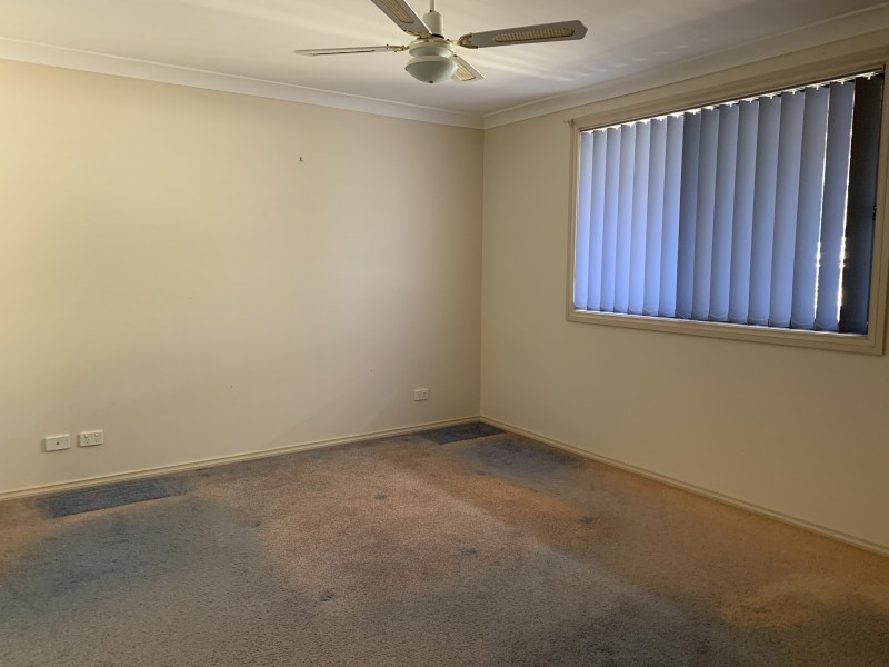2/3 Ivy Crescent, Old Bar NSW 2430