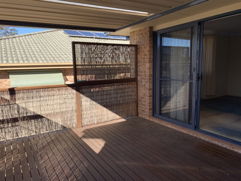 2/3 Ivy Crescent, Old Bar NSW 2430