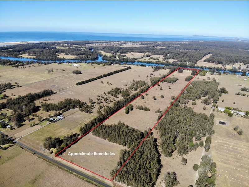 46 Cowans Lane, Oxley Island NSW 2430