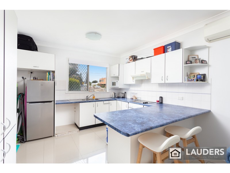 14/39-41 Old Bar Road, Old Bar NSW 2430