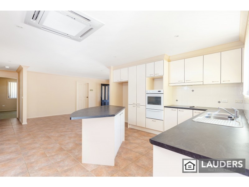 2/15 Mistral Place, Old Bar NSW 2430