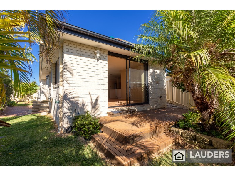 2/15 Mistral Place, Old Bar NSW 2430