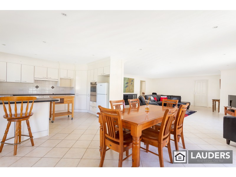 28 Mistral Place, Old Bar NSW 2430
