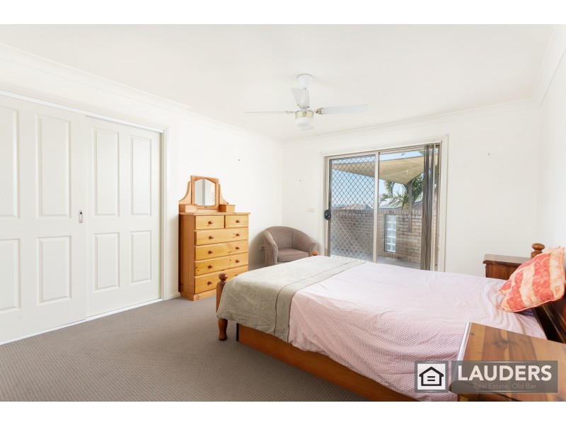 28 Mistral Place, Old Bar NSW 2430