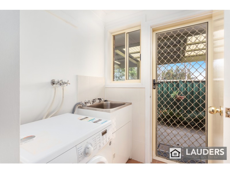 4/34 Old Bar Road, Old Bar NSW 2430