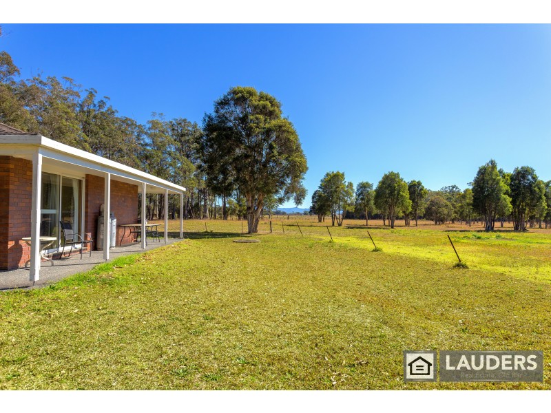 5 Redbank Road, Old Bar NSW 2430