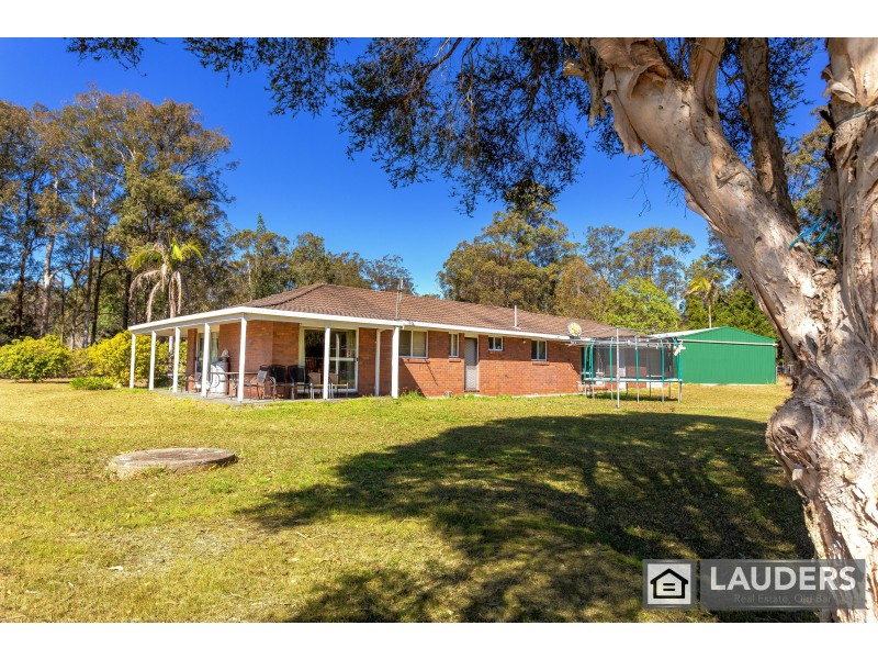 5 Redbank Road, Old Bar NSW 2430