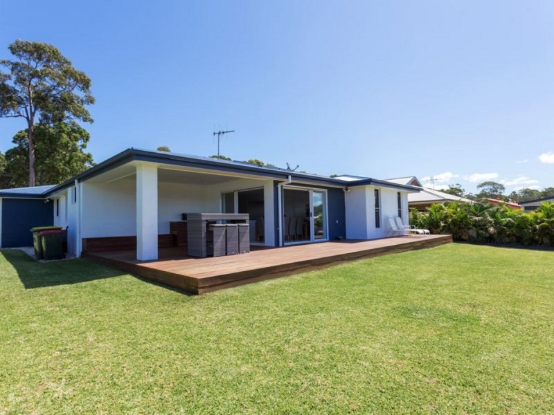 293 Saltwater Road, Wallabi Point NSW 2430