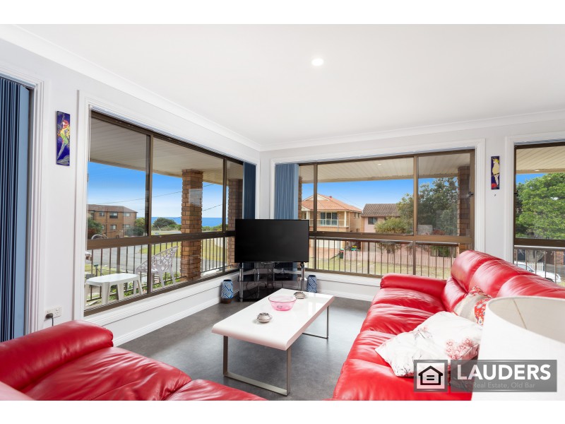 5 Lewis Street, Old Bar NSW 2430