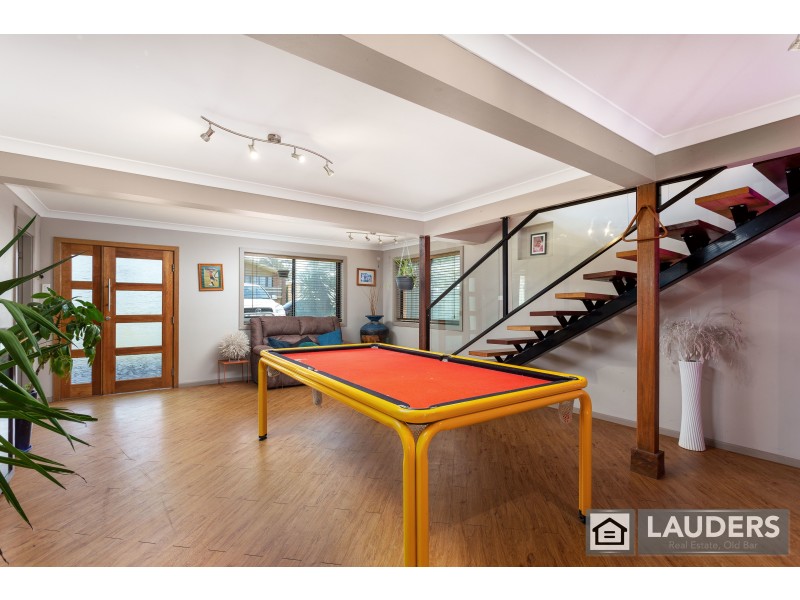 50 Hall Street, Old Bar NSW 2430