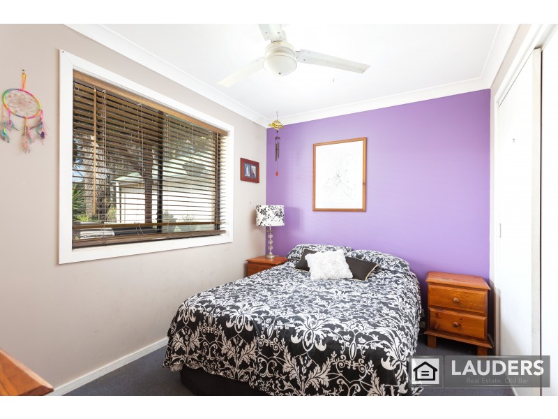 50 Hall Street, Old Bar NSW 2430