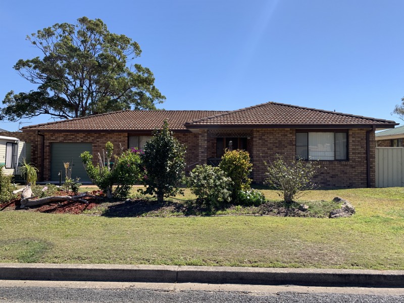 43 Gannet Crescent, Old Bar NSW 2430