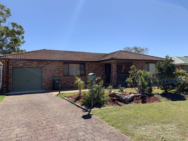 43 Gannet Crescent, Old Bar NSW 2430