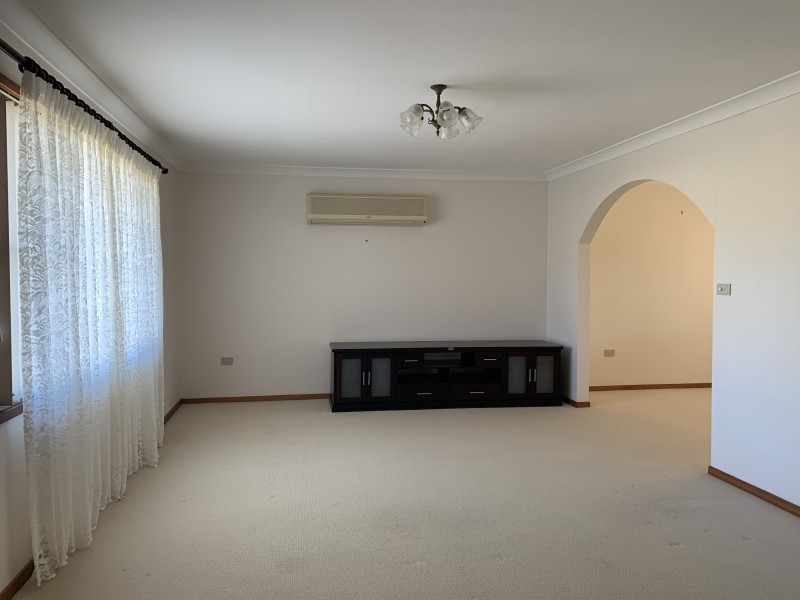 43 Gannet Crescent, Old Bar NSW 2430