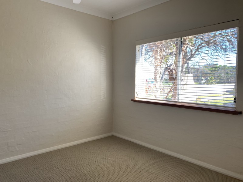 2/38 Lewis Street, Old Bar NSW 2430