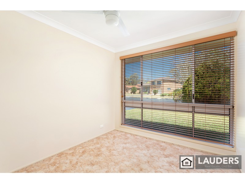 6 Suni Drive, Old Bar NSW 2430