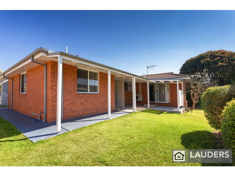6 Suni Drive, Old Bar NSW 2430