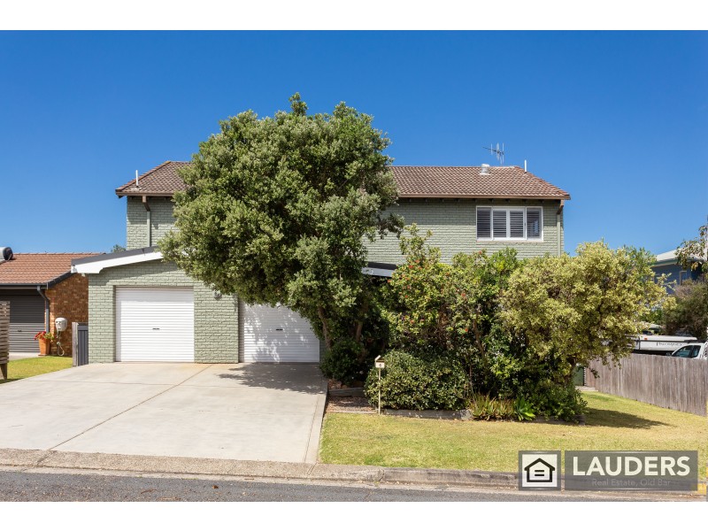 6 Pacific Street, Wallabi Point NSW 2430