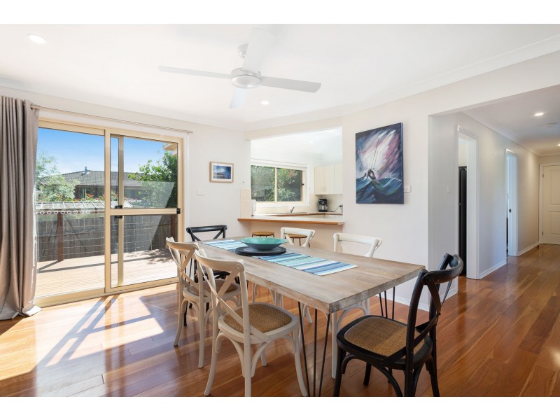 19B Molong Road, Old Bar NSW 2430