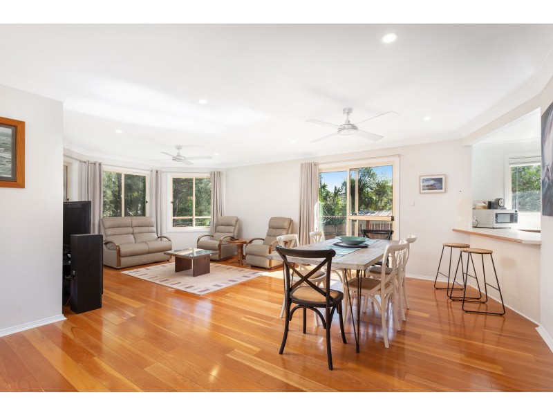 19B Molong Road, Old Bar NSW 2430